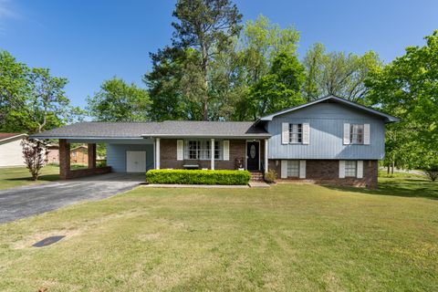 Photo of 302 Johnson Street, LaFayette, GA 30728 (MLS # 1533386)