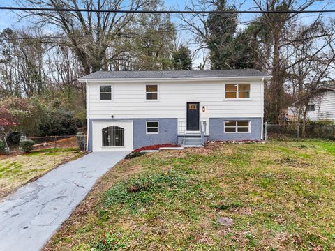 Photo of 3024 Lightfoot Mill Road, Chattanooga, TN 37406 (MLS # 1525114)