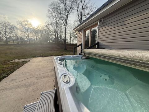 Tiny photo for 6824 County Road, Bridgeport, AL 35740 (MLS # 1528982)