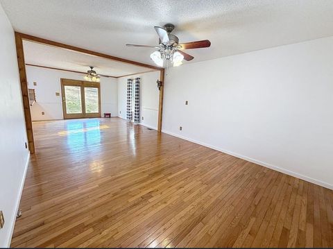 Tiny photo for 6824 County Road, Bridgeport, AL 35740 (MLS # 1528982)