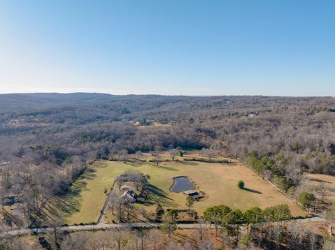 Photo of 698 Payne Chapel Road, Lookout Mountain, GA 30750 (MLS # 1525575)