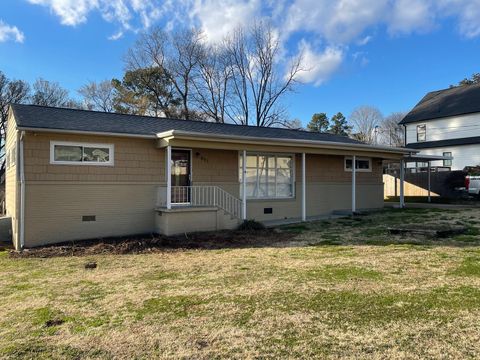 Photo of 991 Joe Engel Drive, Chattanooga, TN 37421 (MLS # 1529123)