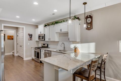 Tiny photo for 3412 Travertine Lane, Chattanooga, TN 37405 (MLS # 1525086)