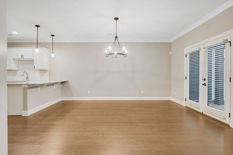 Tiny photo for 3412 Travertine Lane, Chattanooga, TN 37405 (MLS # 1525086)