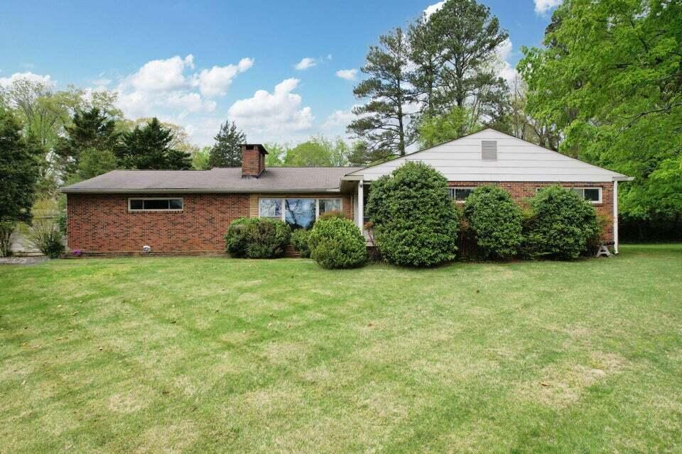 208 Country Club Drive, Cleveland, Tennessee image 2