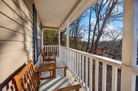 Tiny photo for 524 Crewdson Street, Chattanooga, TN 37405 (MLS # 1529088)