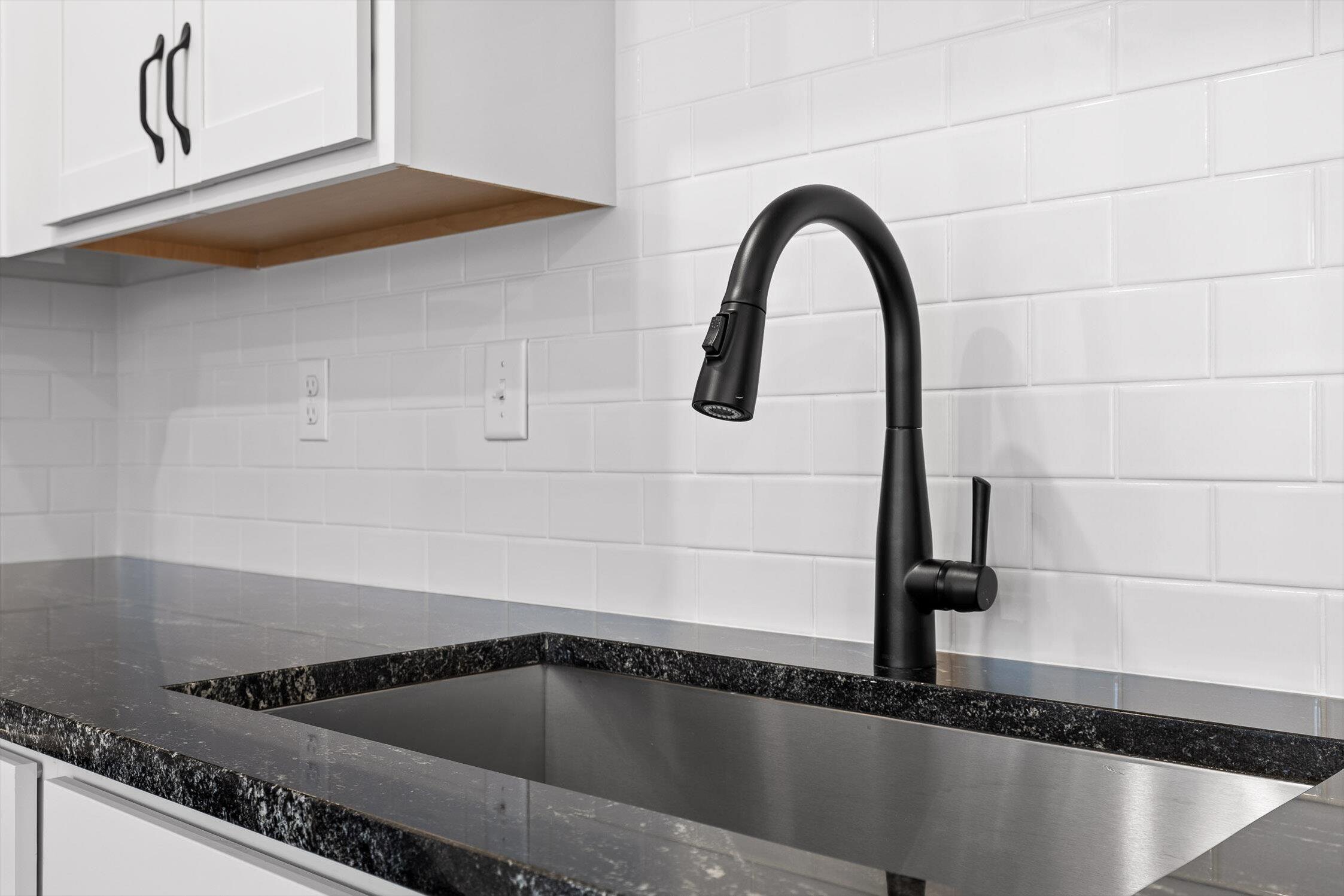 Chattanooga, Tennessee 37403, United States, 3 Bedrooms Bedrooms, ,3 BathroomsBathrooms,Residential,Active,135814