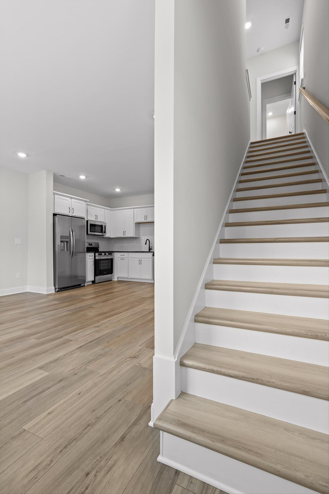 Chattanooga, Tennessee 37403, United States, 3 Bedrooms Bedrooms, ,3 BathroomsBathrooms,Residential,Active,135814