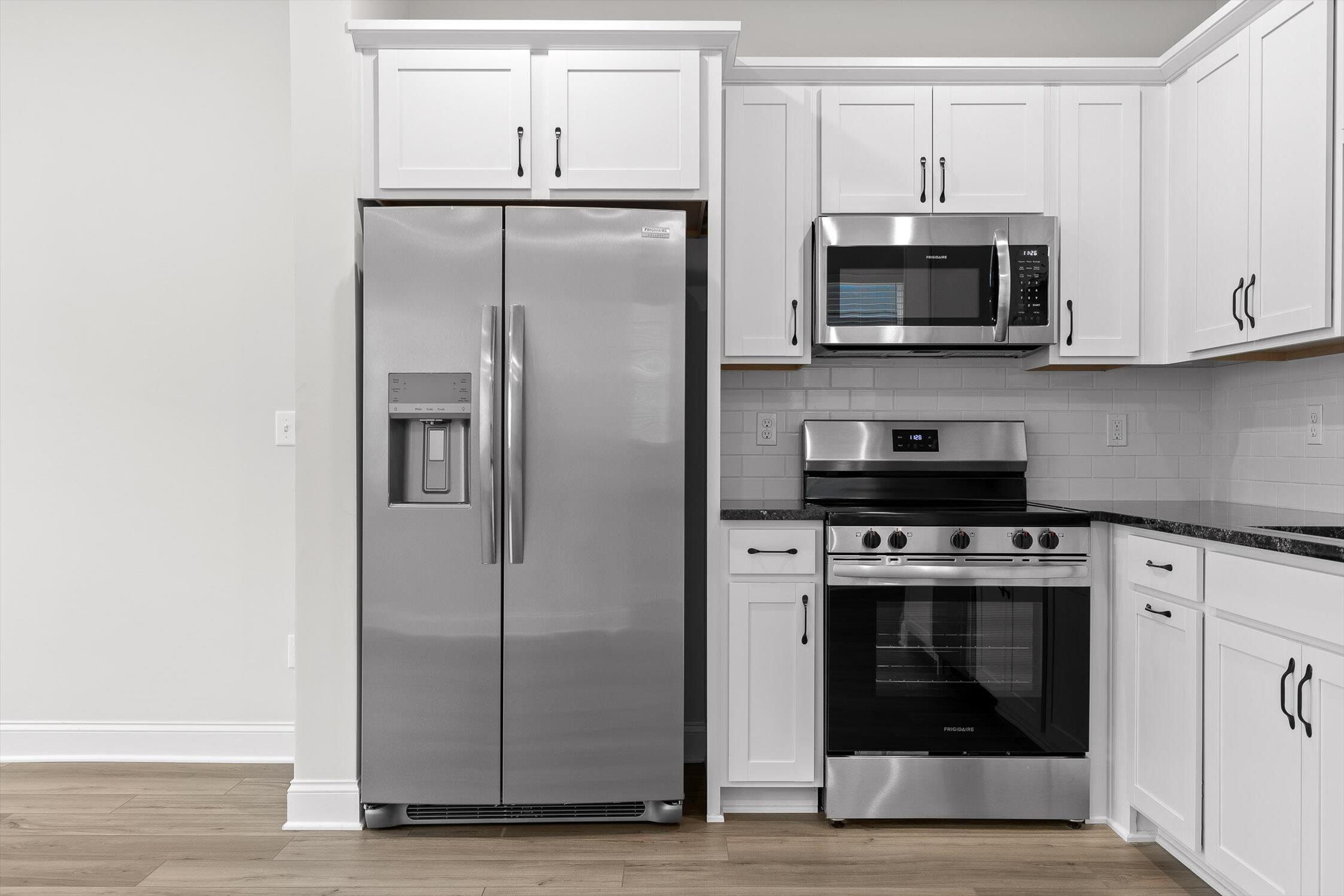 Chattanooga, Tennessee 37403, United States, 3 Bedrooms Bedrooms, ,3 BathroomsBathrooms,Residential,Active,135814