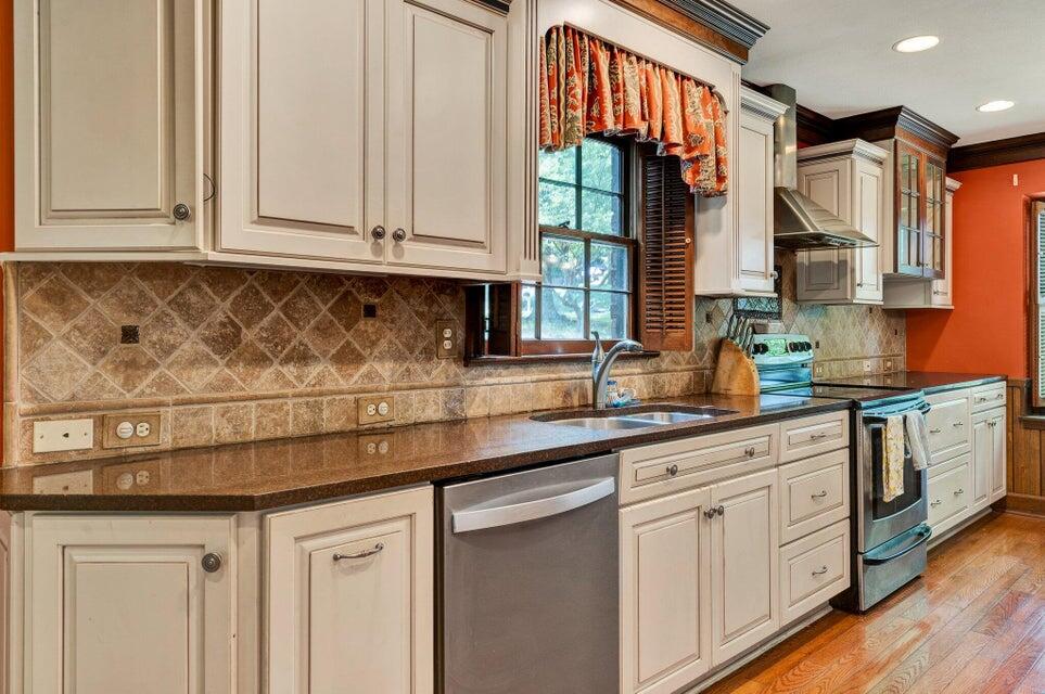 3510 Edgewood Circle, Cleveland, Tennessee image 9