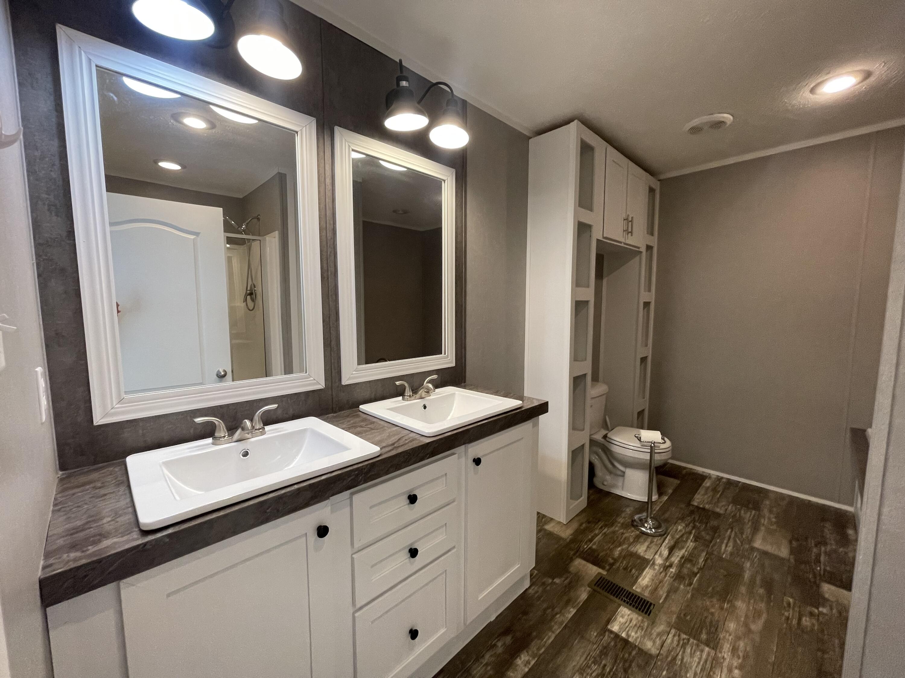 454 Slater Loop, Pikeville, Tennessee image 13