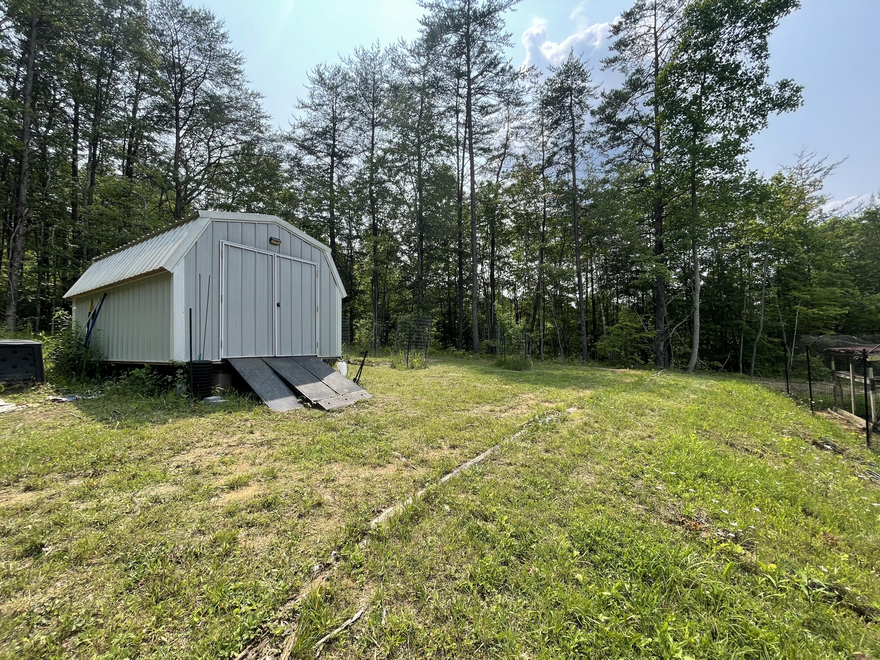 454 Slater Loop, Pikeville, Tennessee image 21