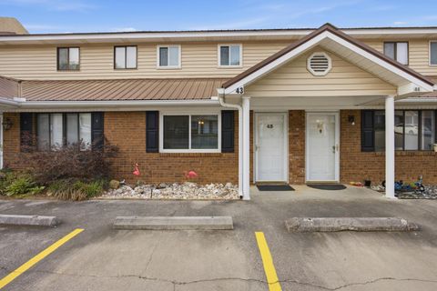 Photo of 908 Sierra Pl, Dalton, GA 30720 (MLS # 1531759)