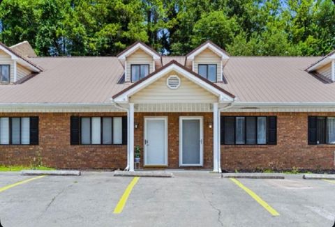 Photo of 908 Sierra Pl, Dalton, GA 30720 (MLS # 1531759)