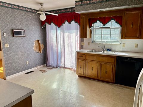 Tiny photo for 1426 Highcrest Drive, Hixson, TN 37343 (MLS # 1528220)