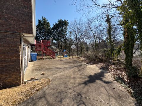 Tiny photo for 1426 Highcrest Drive, Hixson, TN 37343 (MLS # 1528220)