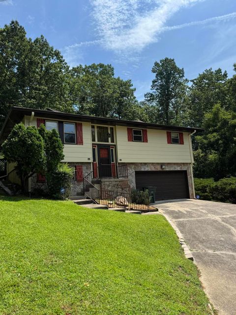 Photo of 311 Branch Drive, Hixson, TN 37343 (MLS # 1515694) Photo of 311 Branch Drive, Hixson, TN 37343 (MLS # 1515694)