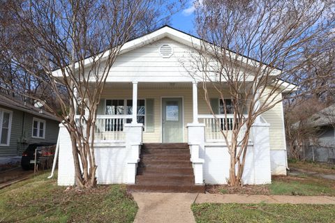Photo of 419 W Bell Avenue, Chattanooga, TN 37405 (MLS # 1527339)