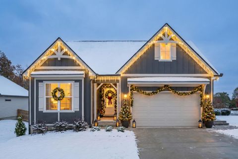 Photo of 609 Nature Trail, Soddy Daisy, TN 37379 (MLS # 1525134)