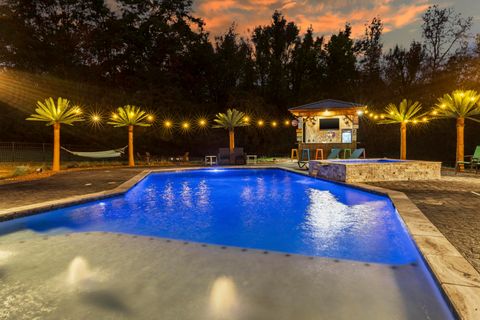 Photo of 2419 Welch Road, Soddy Daisy, TN 37379 (MLS # 1523637)