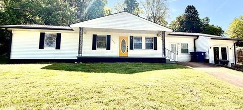 Homes For Sale - 1904 Pearl Street<br/> Hamilton County, Chattanooga, TN 37406