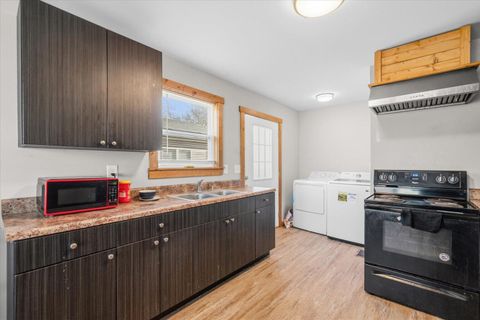 Tiny photo for 4 5th Avenue W, Chatsworth, GA 30705 (MLS # 1528515)