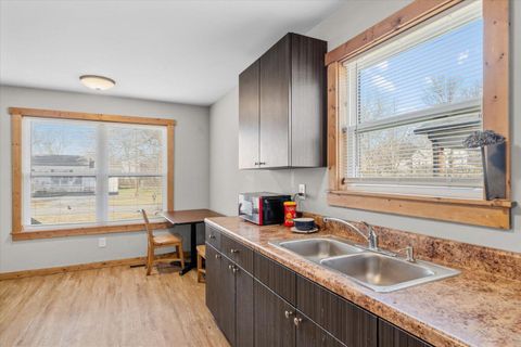 Tiny photo for 4 5th Avenue W, Chatsworth, GA 30705 (MLS # 1528515)