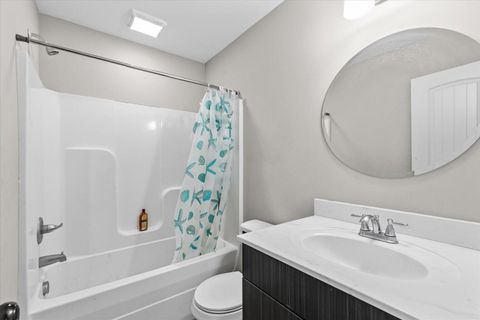 Tiny photo for 4 5th Avenue W, Chatsworth, GA 30705 (MLS # 1528515)