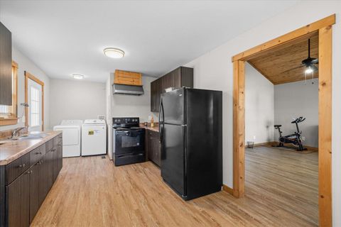 Tiny photo for 4 5th Avenue W, Chatsworth, GA 30705 (MLS # 1528515)