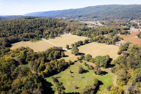 Photo of 43 Stone Cave Loop, Dunlap, TN 37327 (MLS # 1544826)