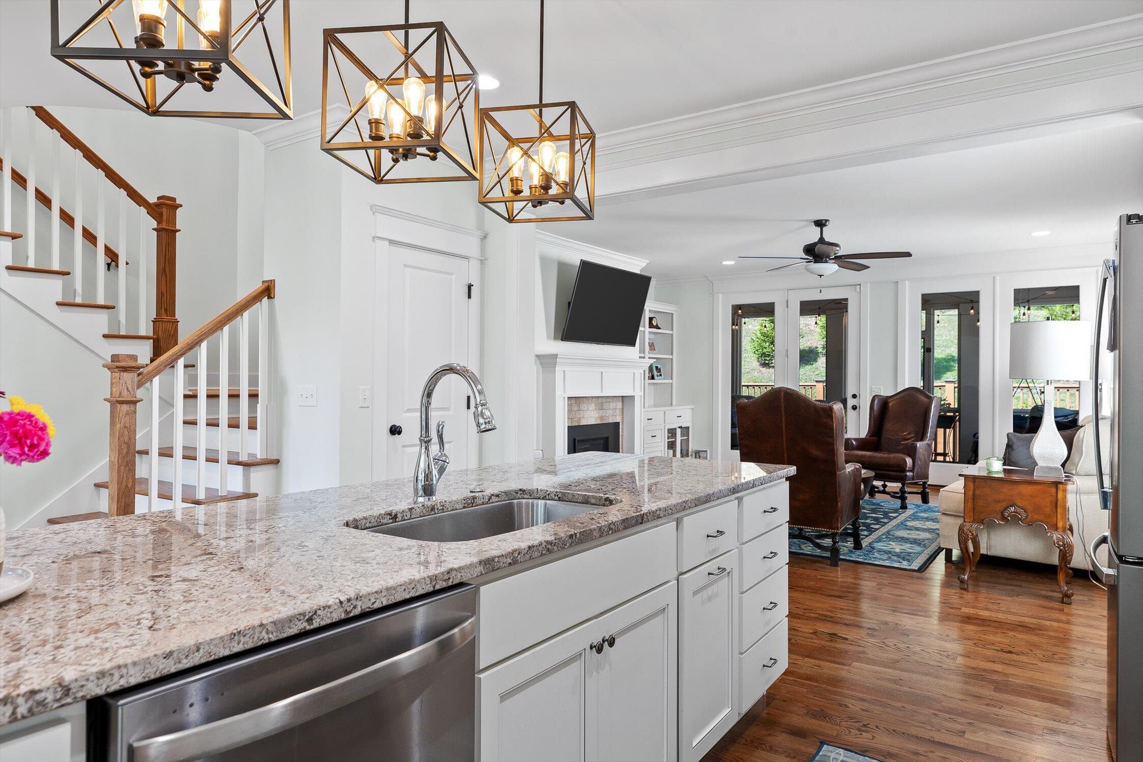 Chattanooga, Tennessee 37419, United States, 4 Bedrooms Bedrooms, ,3 BathroomsBathrooms,Residential,Active,212266