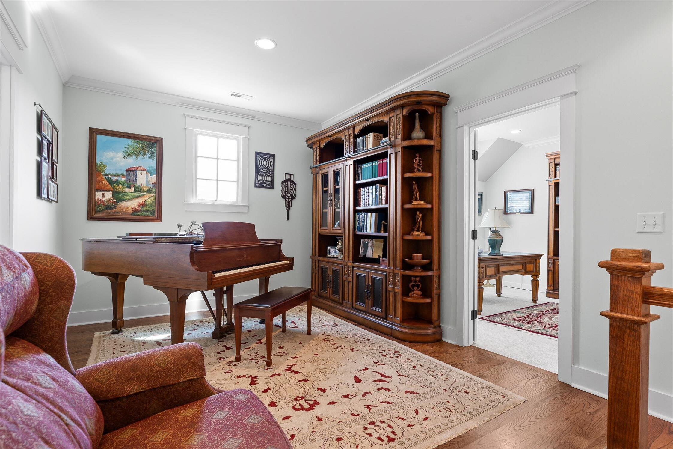 Chattanooga, Tennessee 37419, United States, 4 Bedrooms Bedrooms, ,3 BathroomsBathrooms,Residential,Active,212266