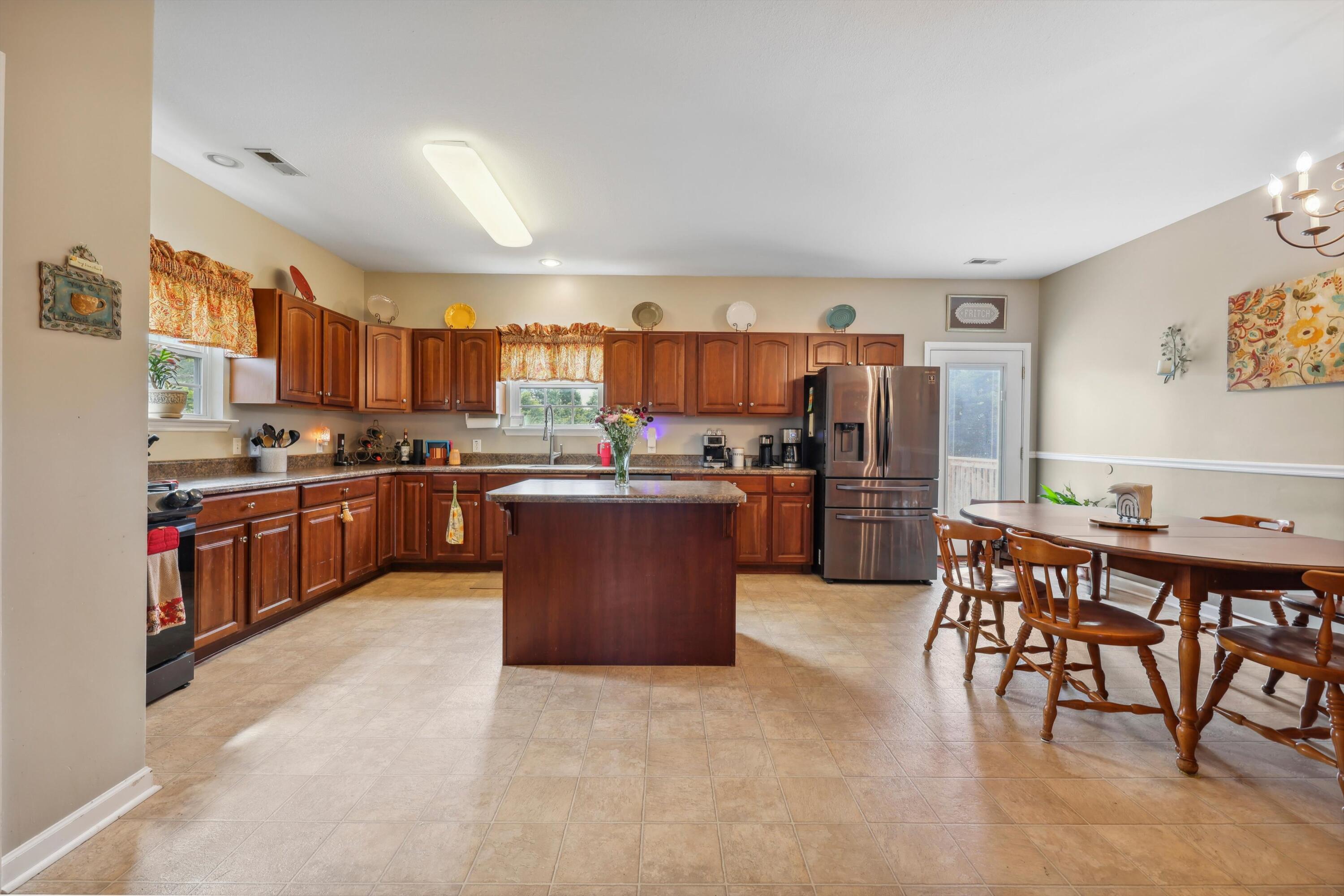 10439 Sovereign Pointe Drive, Soddy Daisy, Tennessee image 8