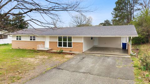 Photo of 1105 Clingan Ridge Drive NW, Cleveland, TN 37312 (MLS # 1531582)