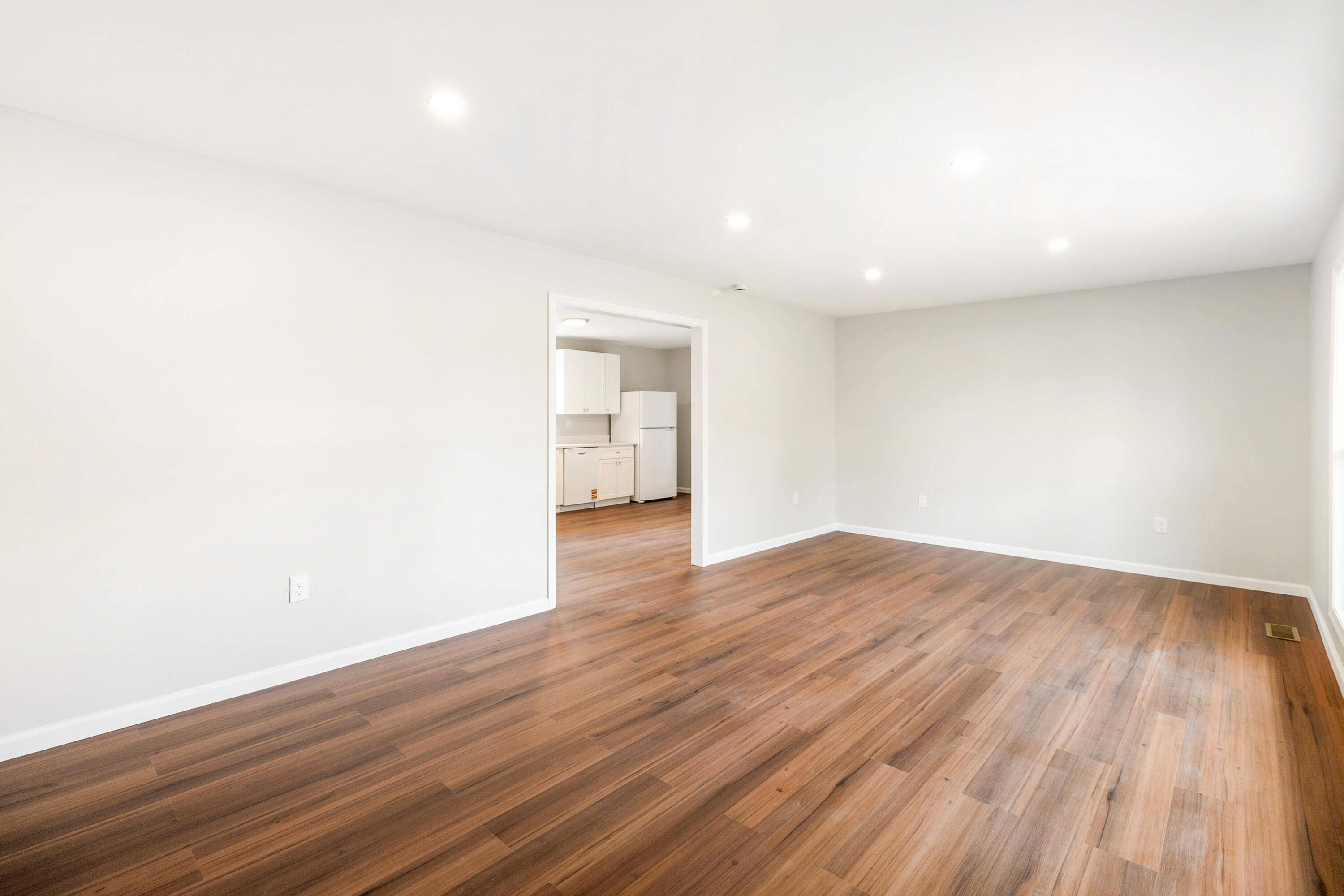 1105 Clingan Ridge Drive NW