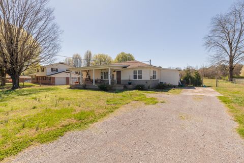 Photo of 118 Shearer Street, Soddy Daisy, TN 37379 (MLS # 1530794)