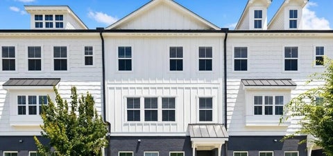 Townhouse For Sale - 3367 Aberdeen Row<br/> Chattanooga, TN 37410