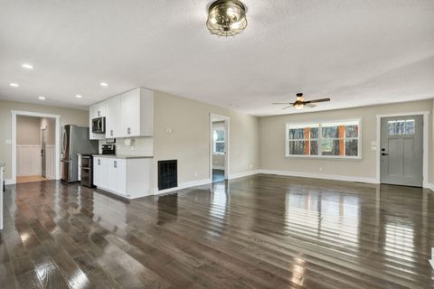 Tiny photo for 310 Blossom Lane, Dayton, TN 37321 (MLS # 1524715)