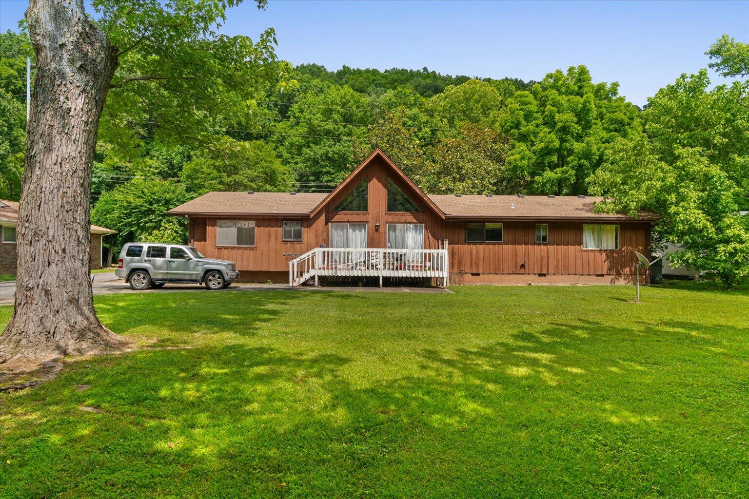 313 N Tibbs Road, Dalton, Georgia image 37