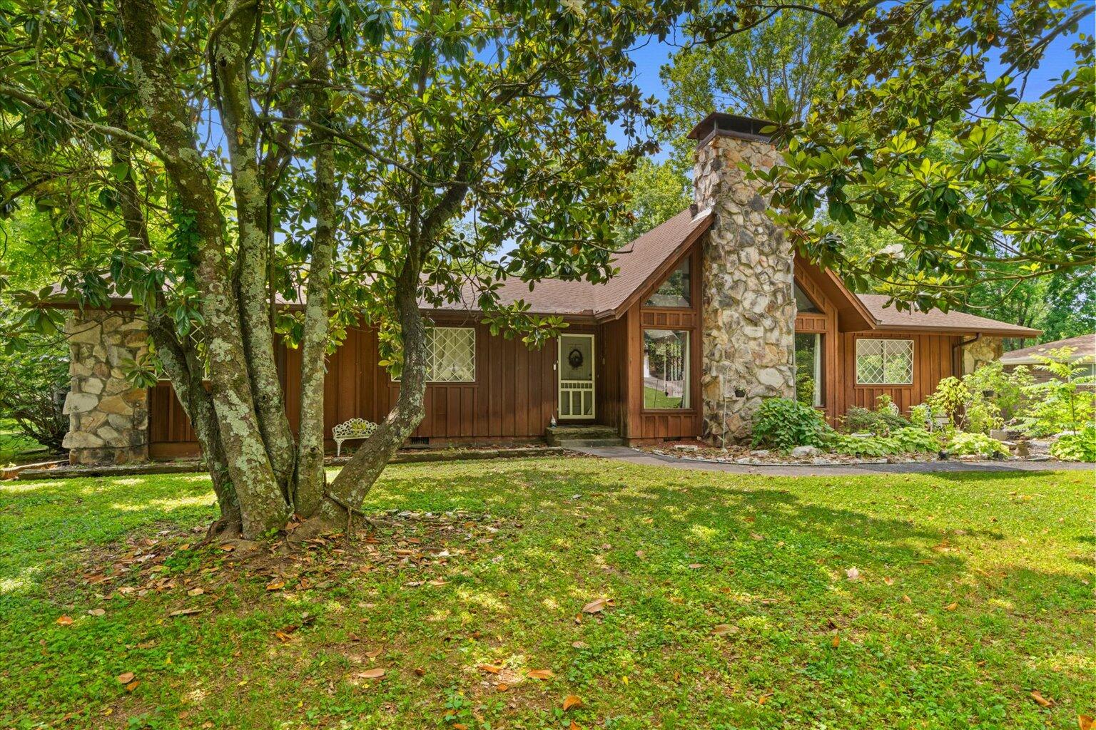 313 N Tibbs Road, Dalton, Georgia image 4