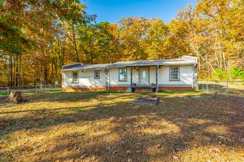 Photo of 449 W Watts Road, Ringgold, GA 30736 (MLS # 1523684)