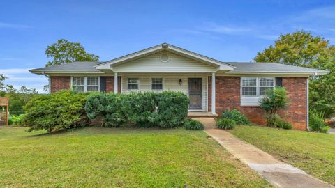 Photo of 2312 Janeview Drive, Chattanooga, TN 37421 (MLS # 1522061)