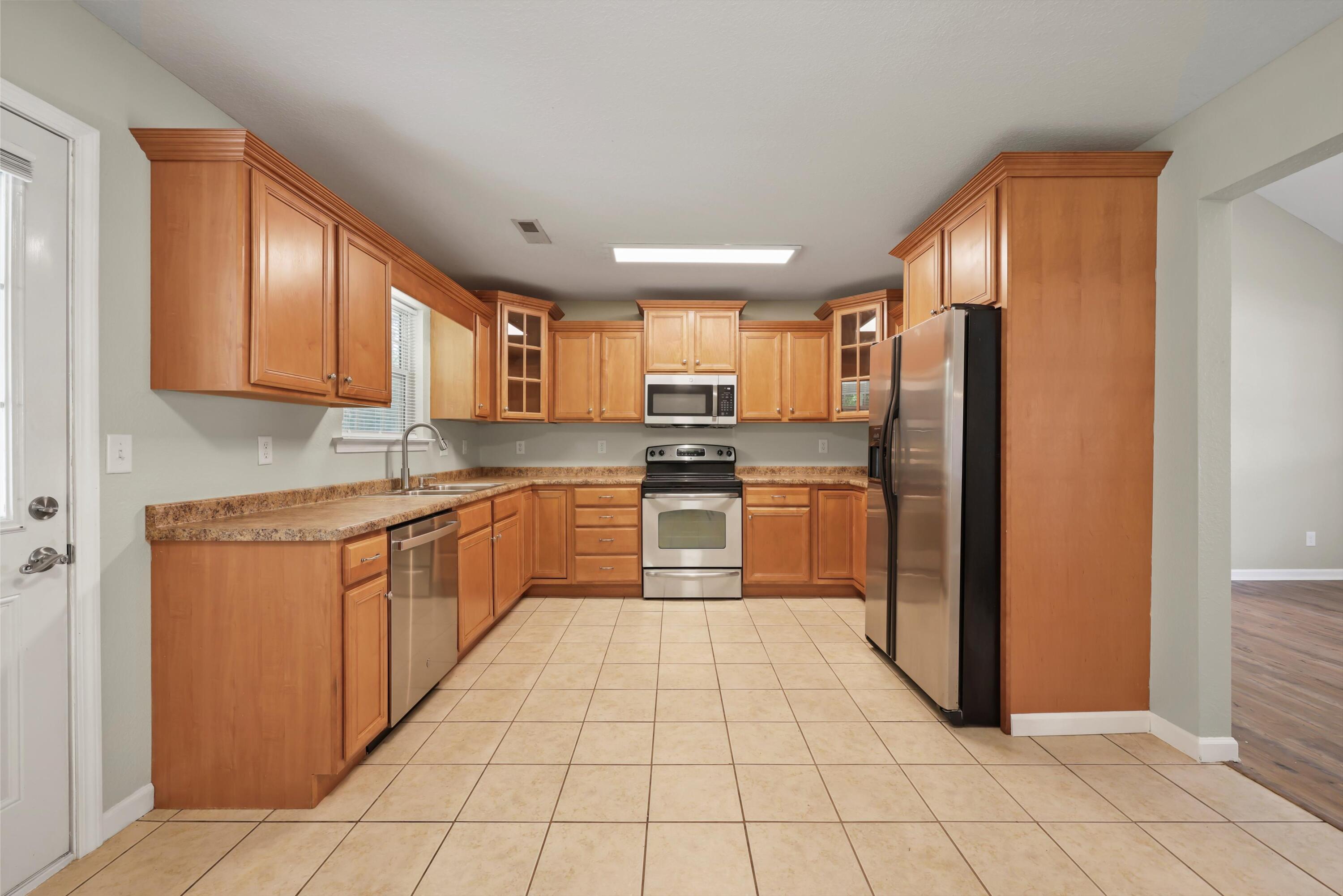 1038 Colony Circle, Fort Oglethorpe, Georgia image 7