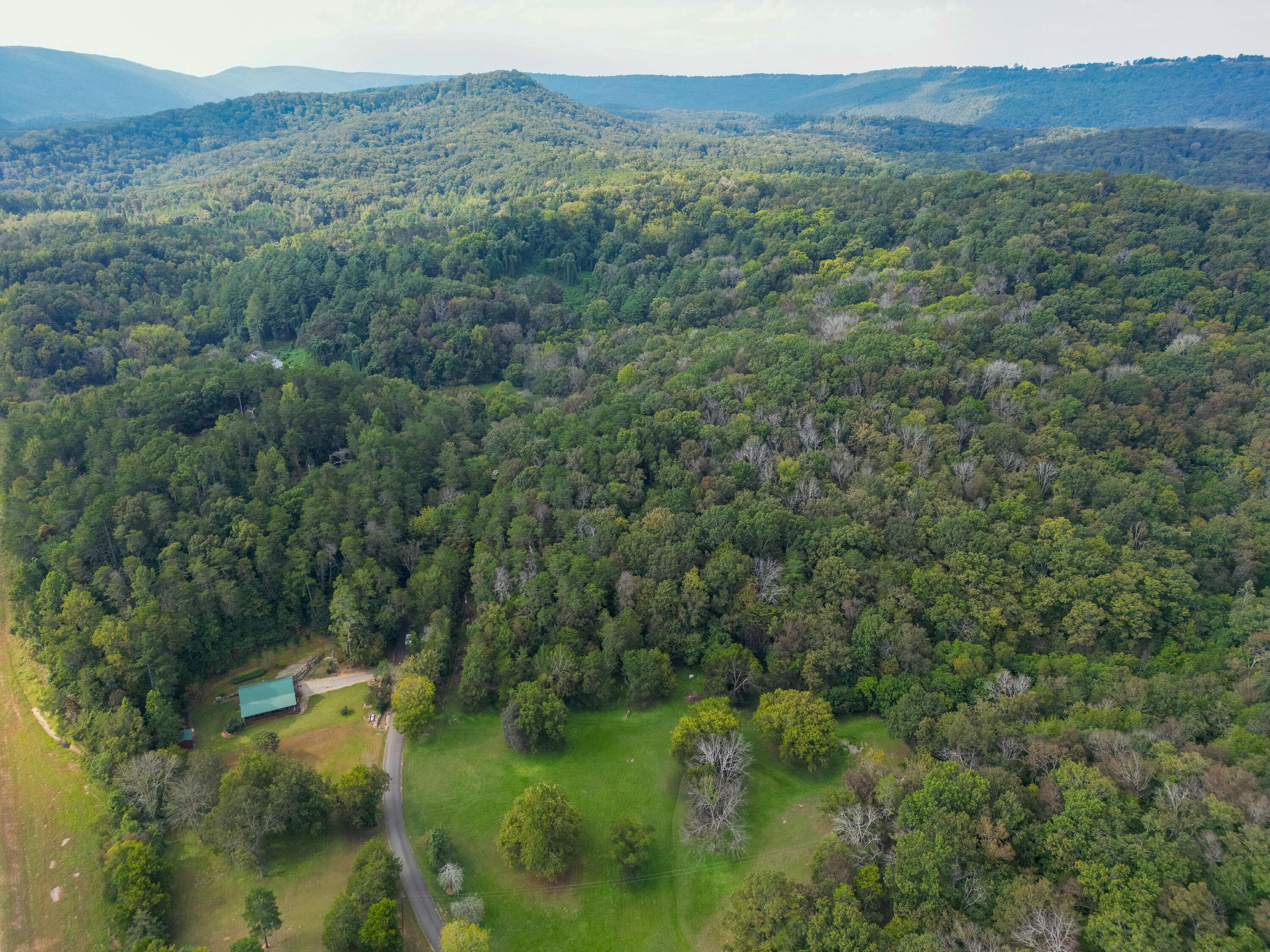 Rising Fawn, Georgia 30738, United States, 3 Bedrooms Bedrooms, ,2 BathroomsBathrooms,Residential,Pending,212754