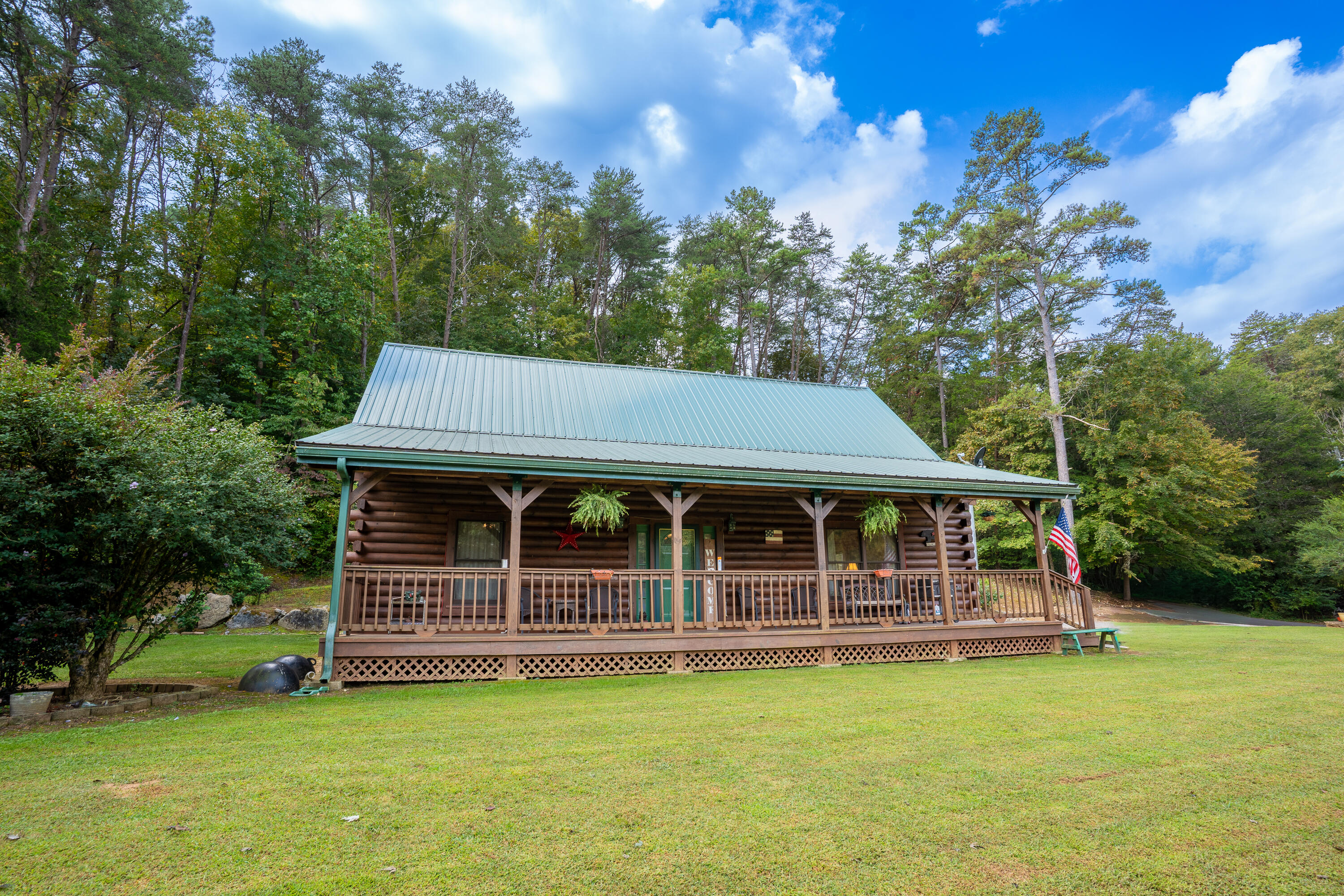 Rising Fawn, Georgia 30738, United States, 3 Bedrooms Bedrooms, ,2 BathroomsBathrooms,Residential,Pending,212754