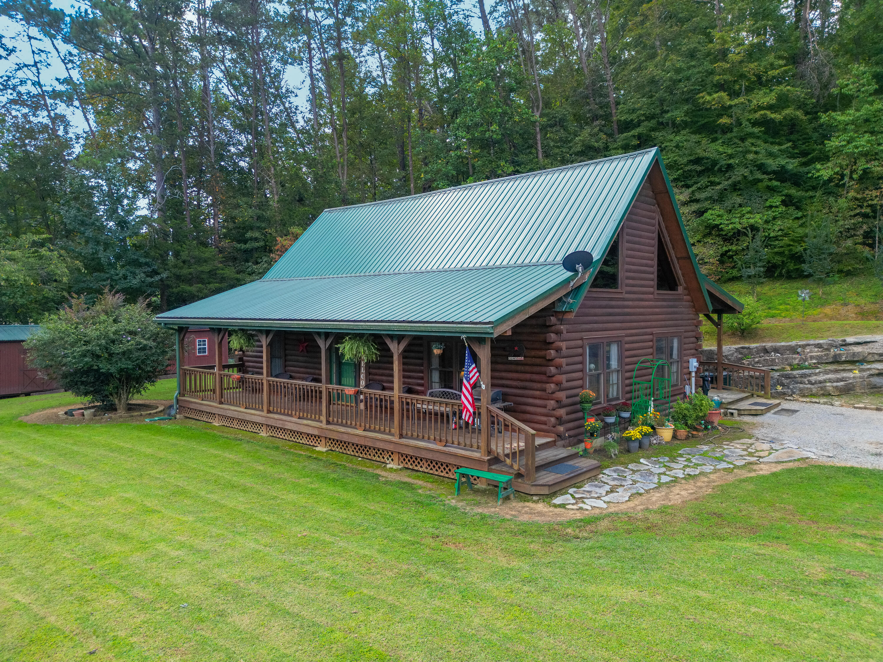 Rising Fawn, Georgia 30738, United States, 3 Bedrooms Bedrooms, ,2 BathroomsBathrooms,Residential,Pending,212754