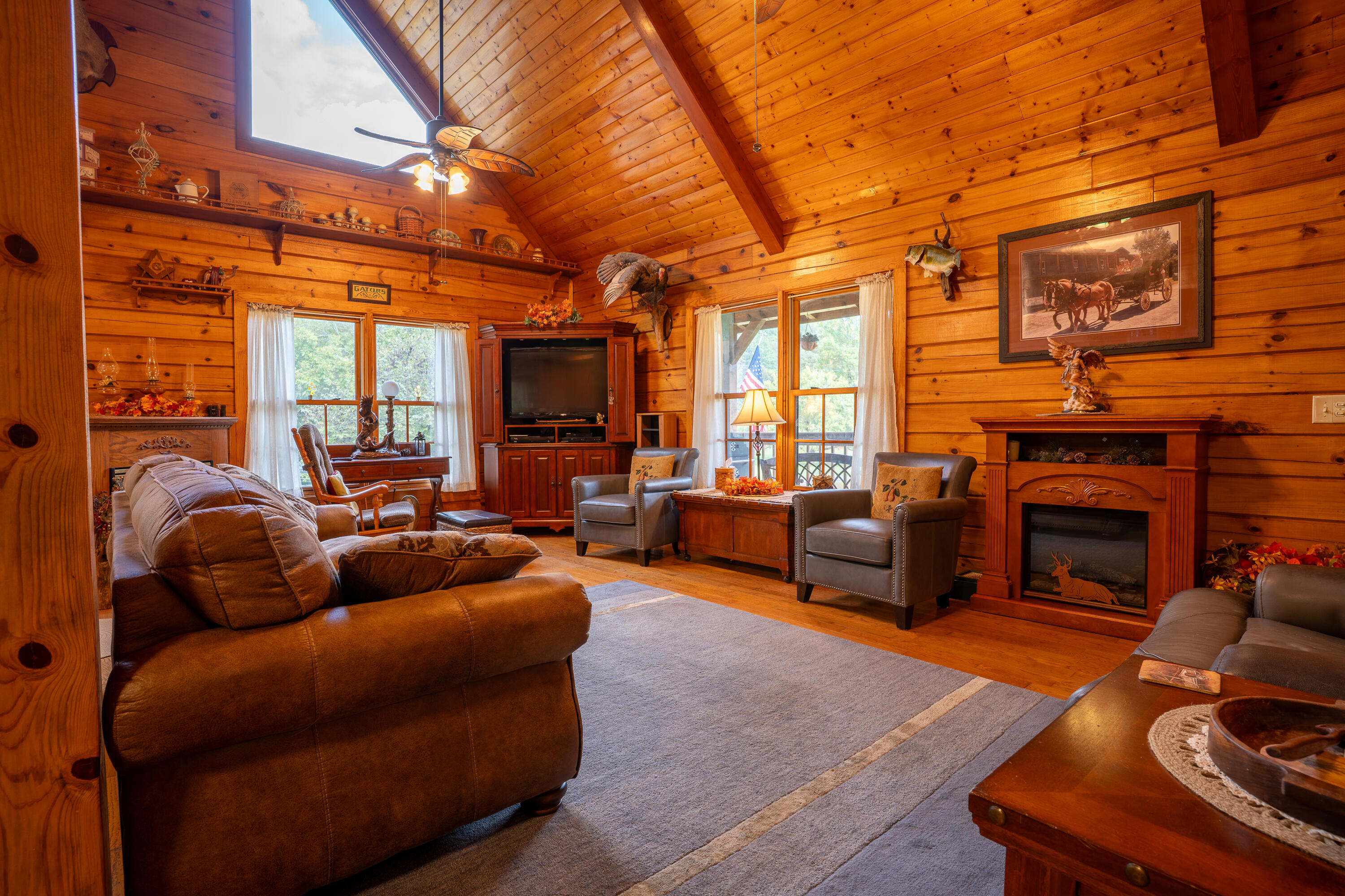 Rising Fawn, Georgia 30738, United States, 3 Bedrooms Bedrooms, ,2 BathroomsBathrooms,Residential,Pending,212754