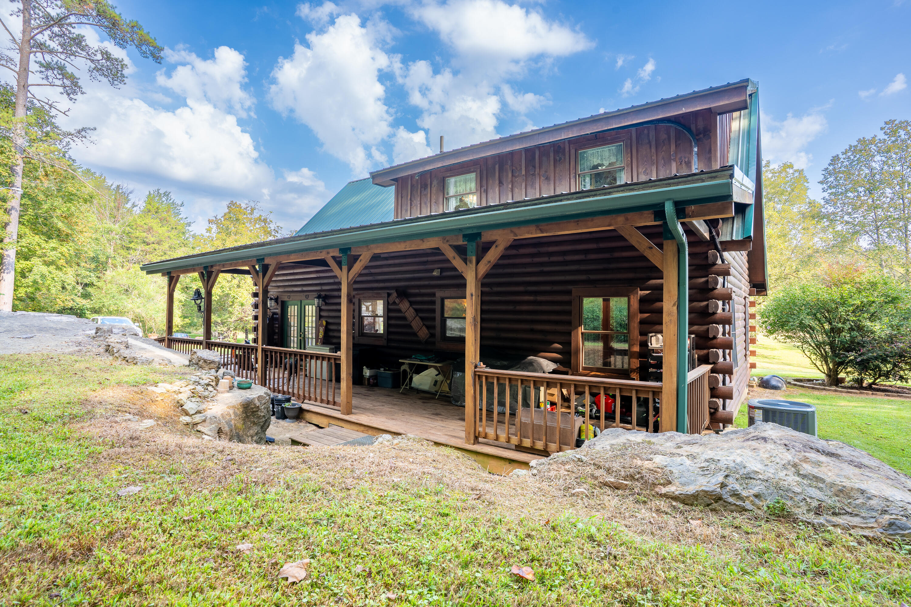 Rising Fawn, Georgia 30738, United States, 3 Bedrooms Bedrooms, ,2 BathroomsBathrooms,Residential,Pending,212754