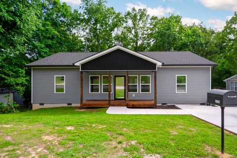 2378 Glengerrie Drive Soddy Daisy TN 37379