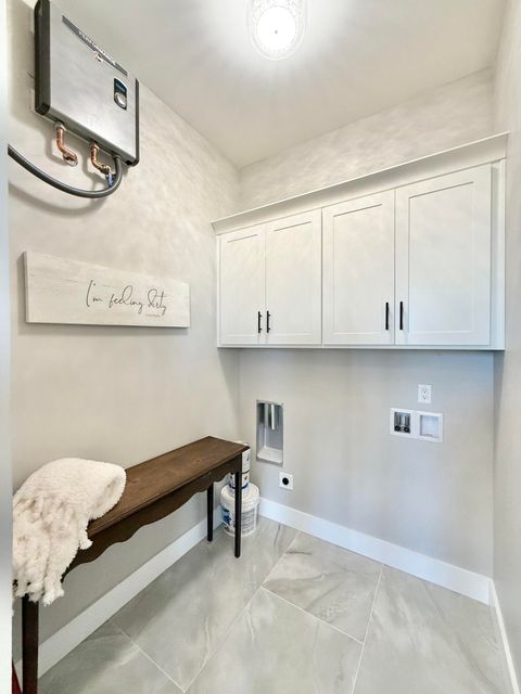 Tiny photo for 396 Idle Place Circle, Rossville, GA 30741 (MLS # 1528563)